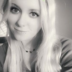 Meet your Posher, Kiley